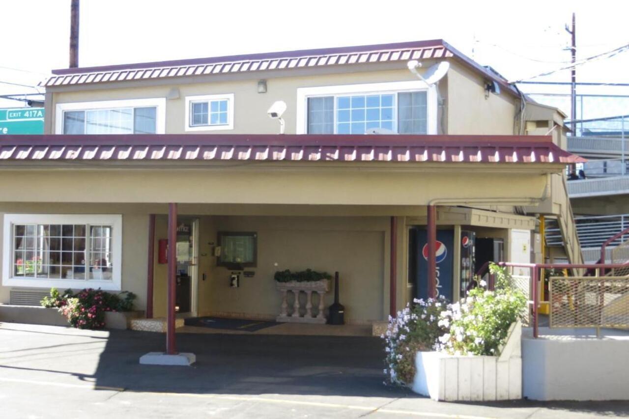 Inn At Bayshore San Mateo Esterno foto